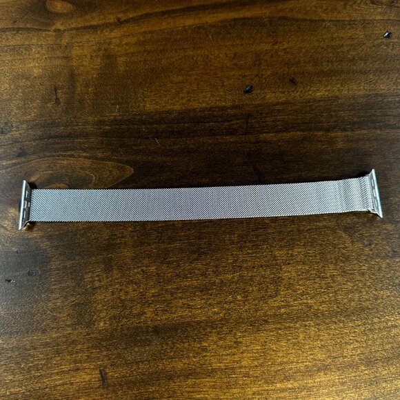 Share Apple Stainless Steel Milanese Loop Band for Apple Watch 44mm/Model MTU62A - Picture 5 of 5